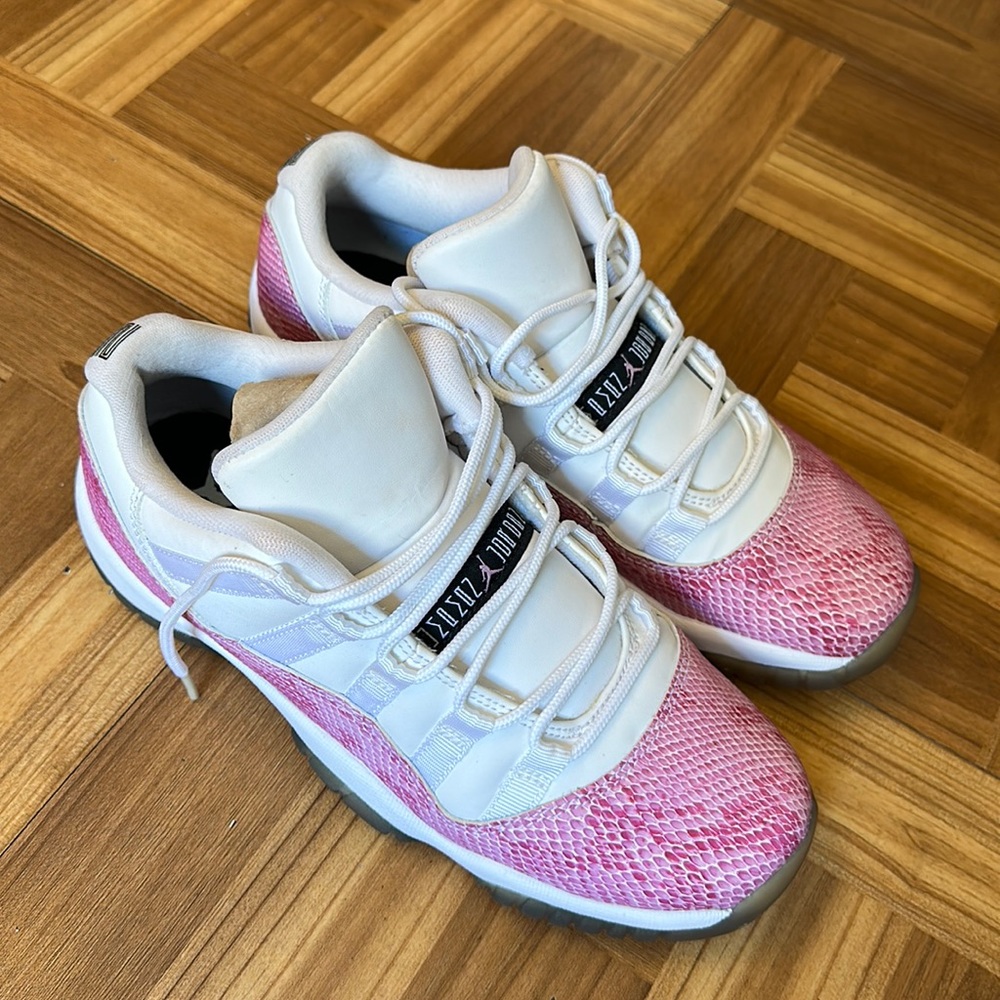 Jordan 11 Pink Snakeskin 2013 Size 5.5 GS